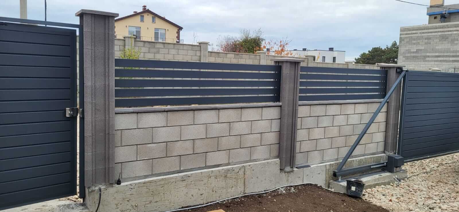 Забор-ранчо из металлопланкена 28м RAL7024 Серый Графит МАТТЕ в Донецке